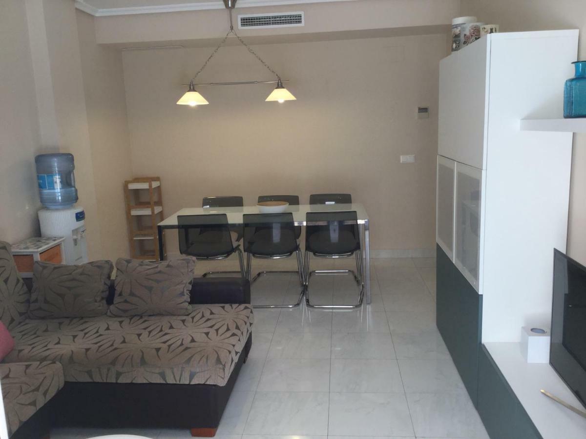 カネット・デ・ベレンゲルResidencial Puerta Del Marアパートメント エクステリア 写真